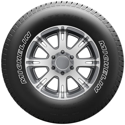 P265/70R16 111T All-Season Tire