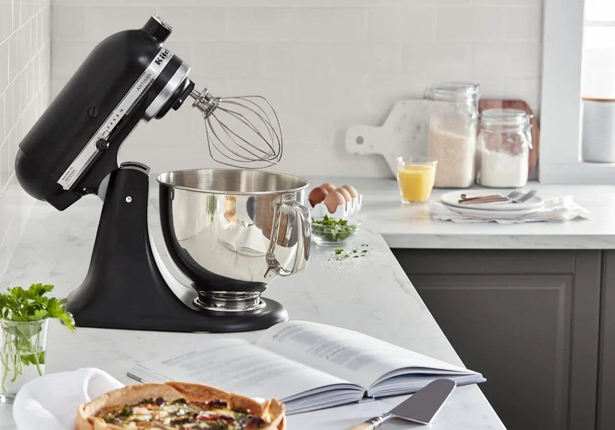 KitchenAid Artisan Series 5 Quart Tilt-Head Stand Mixer